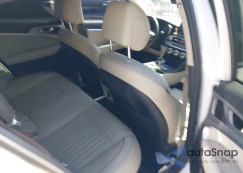 2021 Genesis G70 2.0T Rwd from USA, damaged, VIN KMTG34LA9MU075829